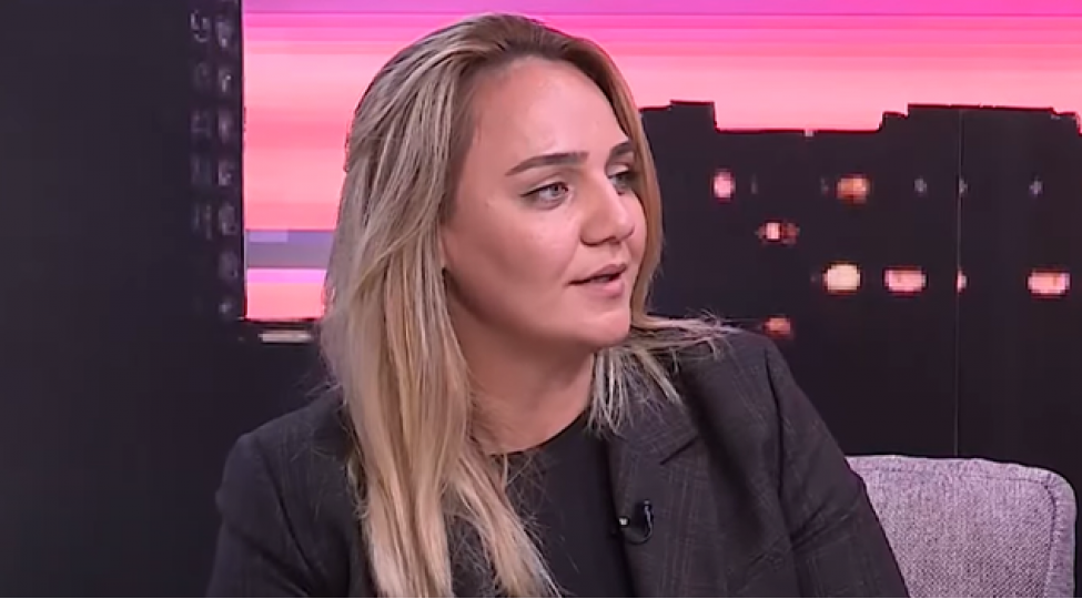 heyat-yoldashim-3-minlik-telefon-almirsa-boshanmaq-kimi-shansim-var-psixoloq