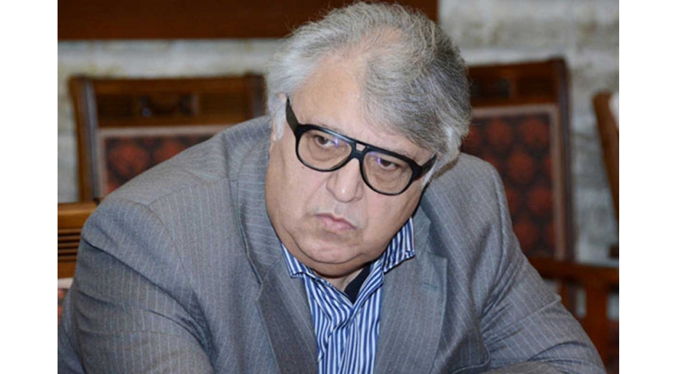 ferhad-bedelbeyli-ele-olur-ki-verilishlere-baxanda-adam-utanir