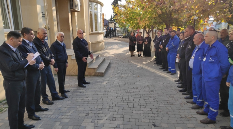 shamaxida-azeriqazin-emekdashlari-ile-gorush-kechirilib-foto