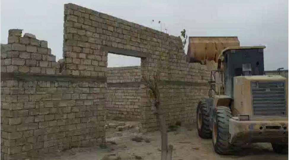 qala-qesebesinde-qanunsuz-tikililer-sokulub-video