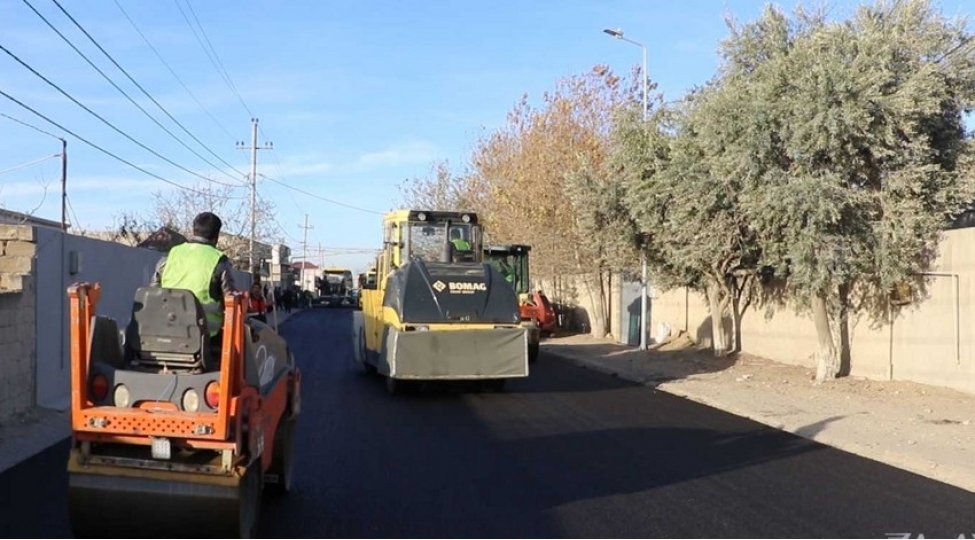 sarayda-mikayil-mushfiq-kuchesinin-esasli-temiri-yekunlashmaq-uzredir-fotovideo