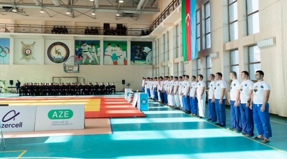 antiterror-tedbirlerinde-shehid-olan-polis-emekdashlarinin-xatiresine-cudo-yarishi-kechirilib-fotovideo