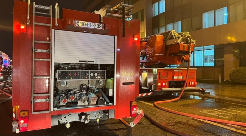 respublika-perinatal-merkezinde-bash-vermish-yangin-sondurulub