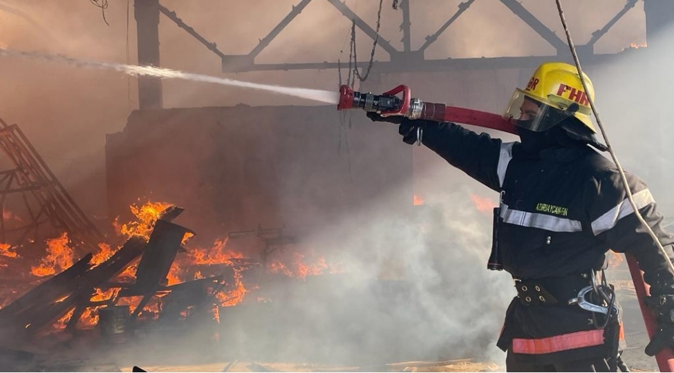 bakida-sexdeki-yanginda-olenlerin-sayi-6-ya-chatib-yenilenibvideo