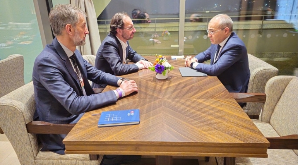 azerbaycan-cop-29-la-bagli-beynelxalq-standartlashdirma-teshkilati-ile-emekdashligi-muzakire-edib