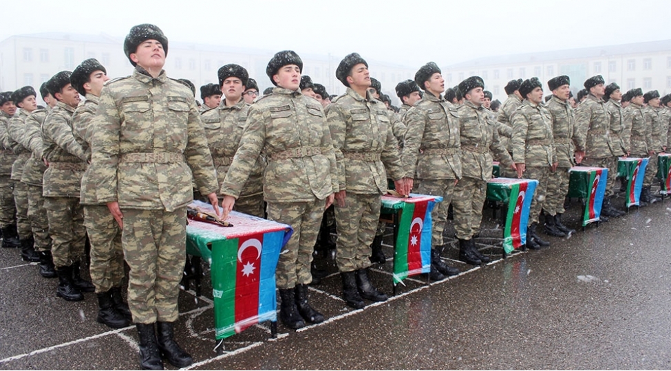 azerbaycan-ordusunda-andichme-merasimleri-kechirilib-foto