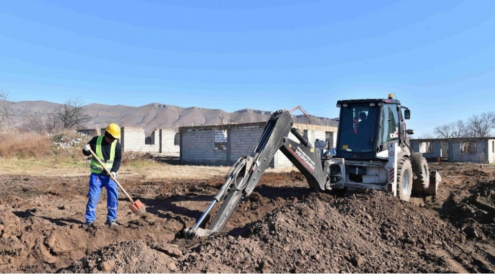 xocali-sheherinin-ichmeli-su-techizati-yaxshilashdirilir-fotovideo