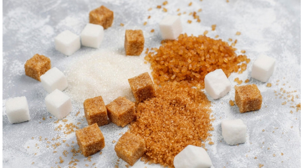 ag-ve-qehveyi-sheker-ferqlidirmi