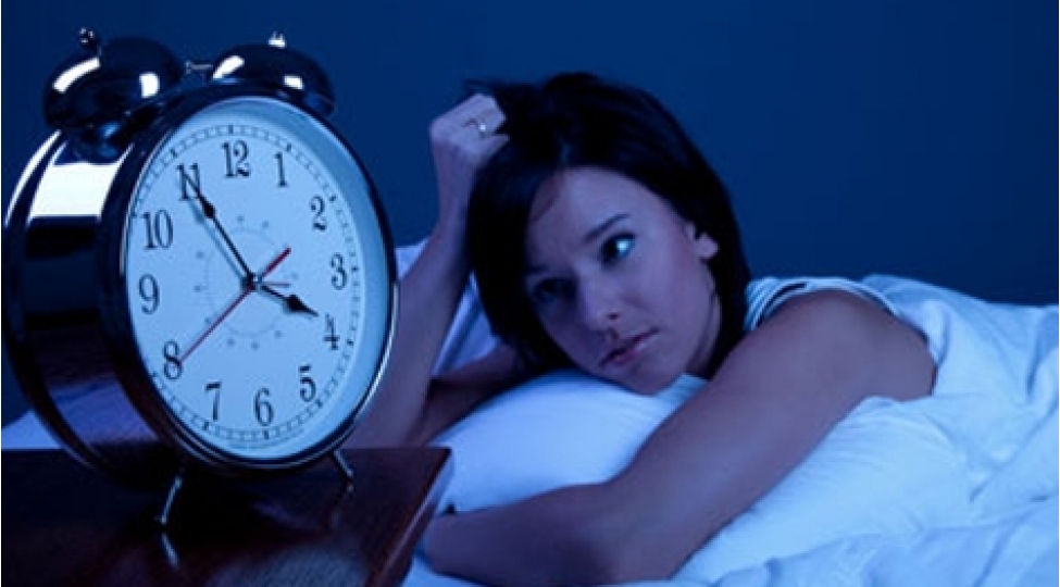 yuxusuzluq-urek-xesteliyi-riskini-uch-defe-artirir