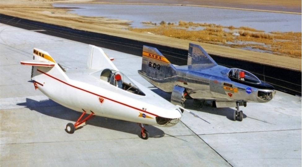 uno-ile-sehv-salinan-7-qeribe-teyyare-fotolar