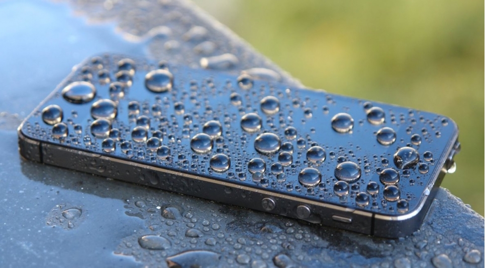 telefon-suya-dushubse-ne-etmeli