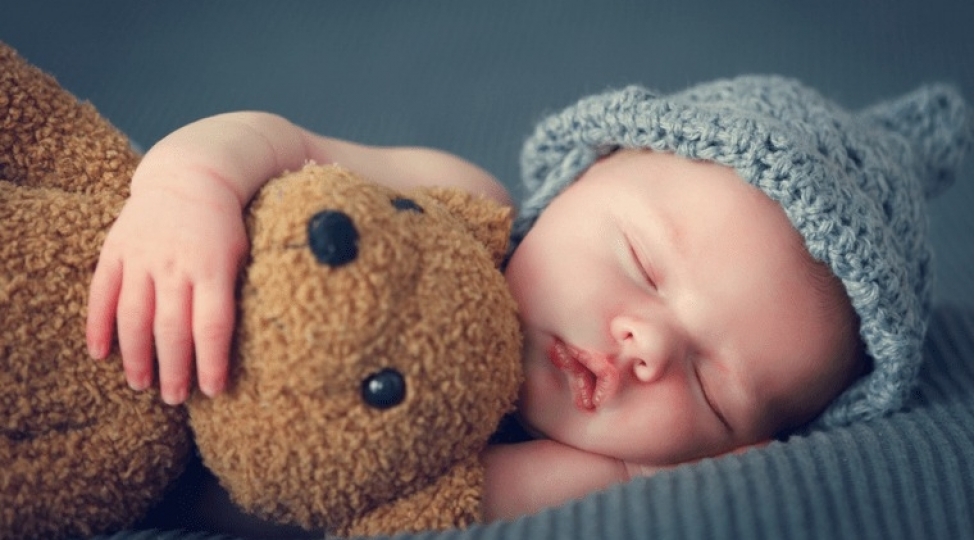 neche-saat-yatmaq-ushagin-inkishafina-yaxshi-tesir-edir-foto