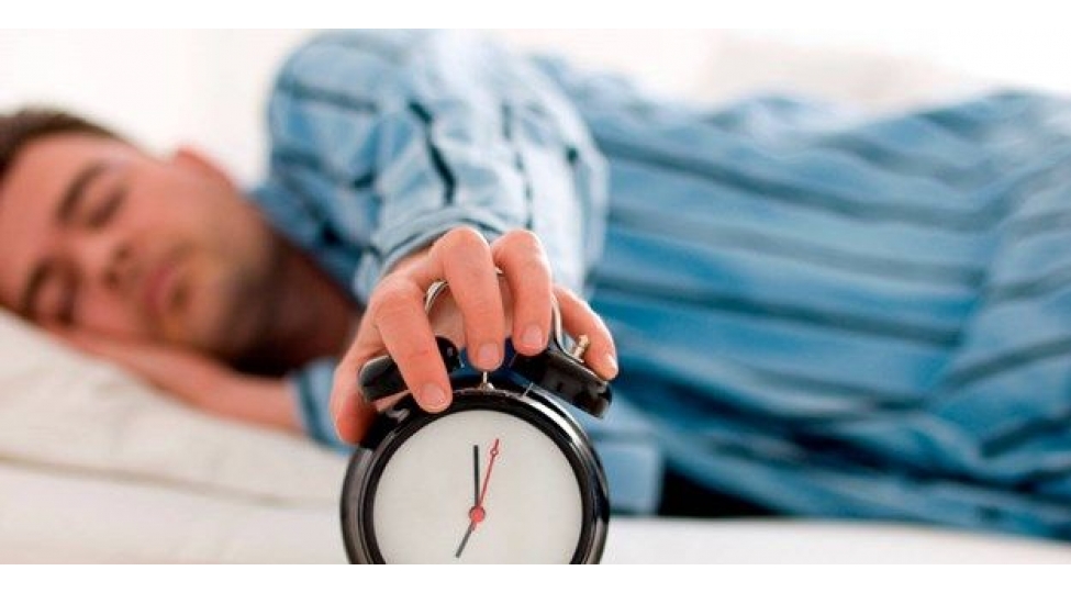 gece-4-saatdan-az-yatanlari-neler-gozleyir