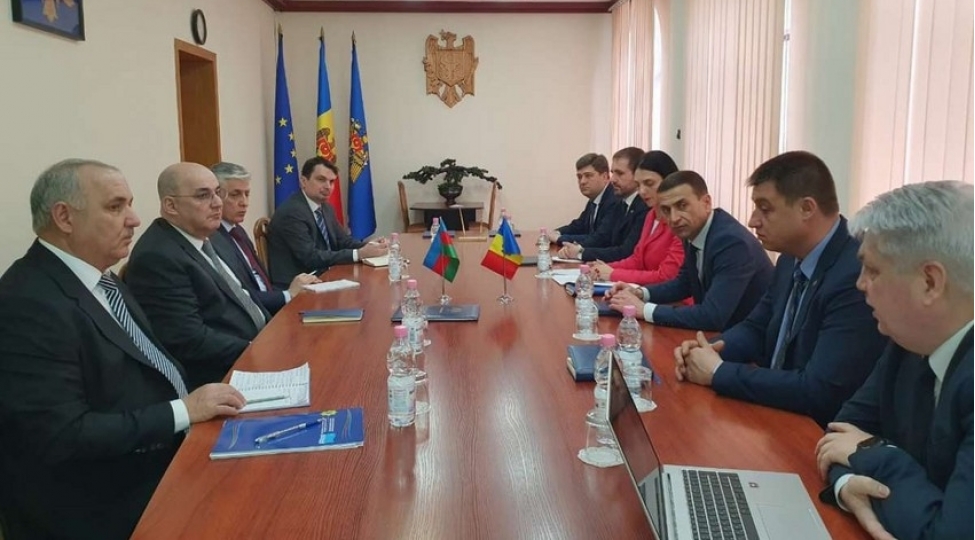 azerbaycan-moldova-ile-gomruk-sahesinde-emekdashliq-beyannamesi-imzalayib