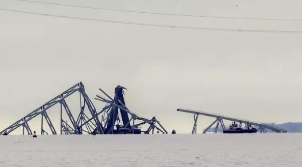 baltimorda-geminin-qezaya-ugramasinin-sebebi-chirkli-yanacaq-ola-biler-video