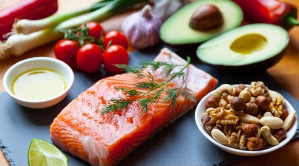 yazda-vitamin-chatishmazligini-nece-kompensasiya-edek-hekim-mesleheti