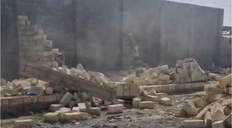 fovqelade-hallar-nazirliyi-terefinden-qanunsuz-tikili-sokulub-fotovideo