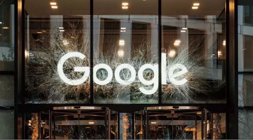 google-yuzlerle-emekdashini-ishden-chixardi