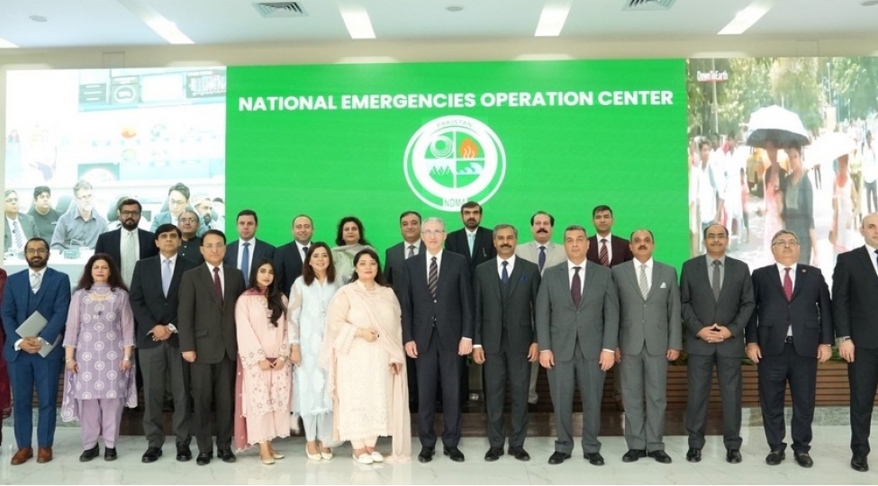 cop29-un-prezidenti-pakistanda-iqlim-deyishikliyinin-tesirlerini-muzakire-edib-foto