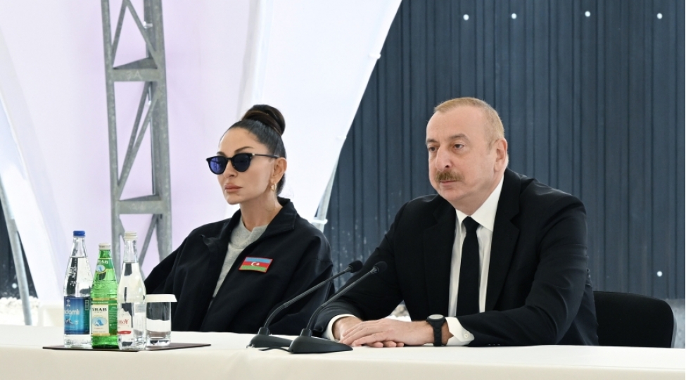 prezident-ilham-eliyev-ve-birinci-xanim-mehriban-eliyeva-gence-sheherinde-olublar