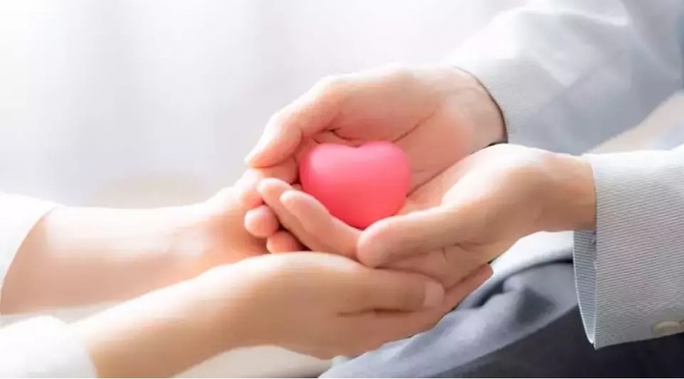 ureyiniz-ne-qeder-gencdir-foto