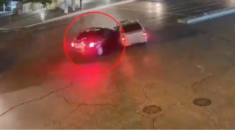 yasamalda-iki-mashin-toqqushub