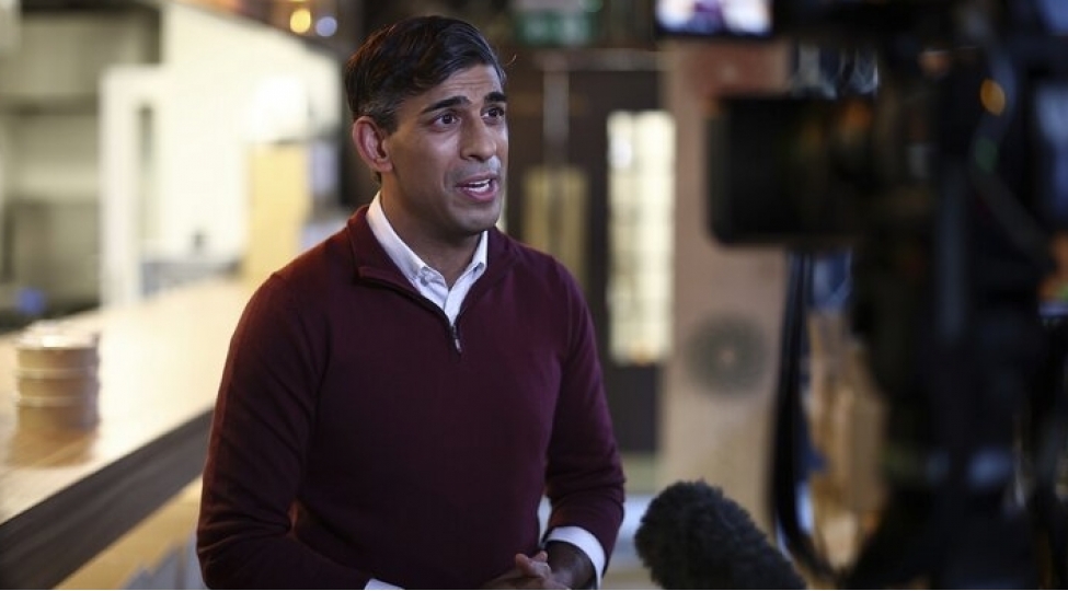 rishi-sunak-zelenskinin-yaninda-pulsuz-ishleyecek