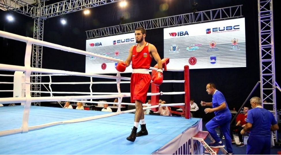 azerbaycan-bokschusu-lisenziya-turnirinde-novbeti-qelebesini-qazanib
