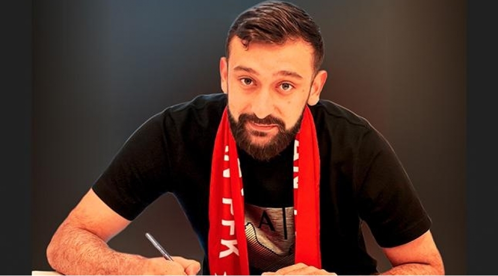 qebelenin-daha-bir-futbolchusu-araz-naxchivana-kechdi