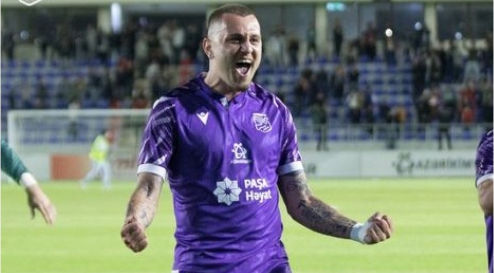 sumqayit-onunla-yollarini-ayirdi