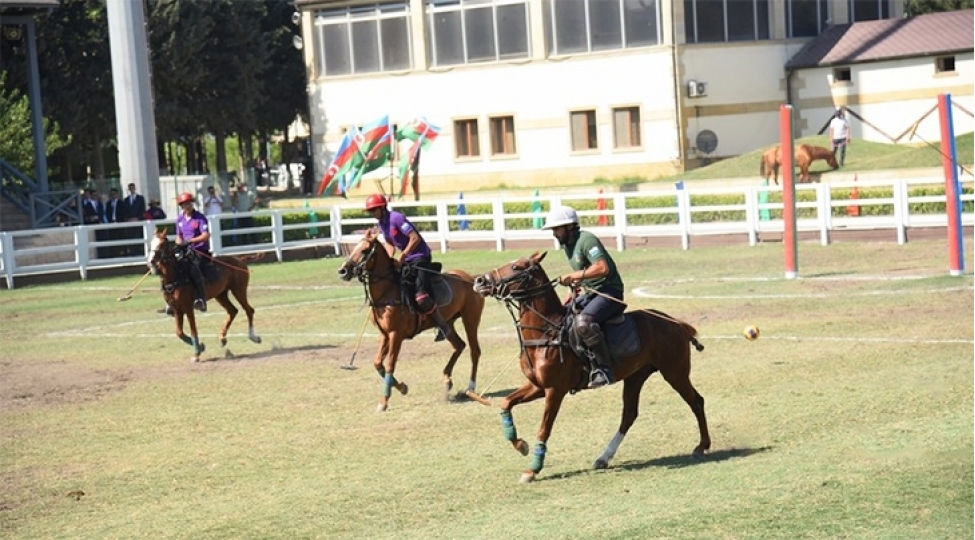 millimiz-dunya-chempionu-olub