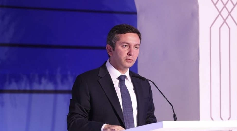 yalchin-refiyev-cop29-hem-de-sehiyye-problemlerinin-helline-yonelib