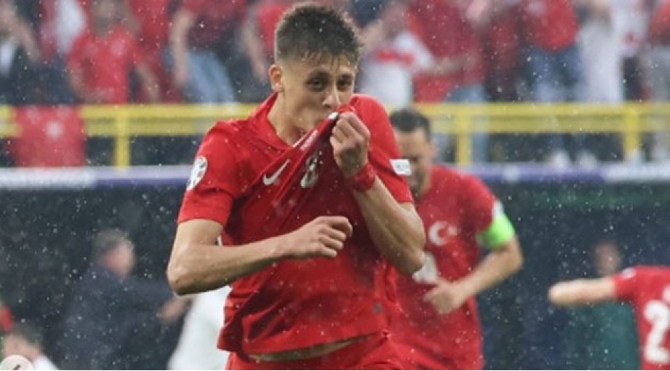 ingilis-sherhchi-ardani-turk-messi-adlandirdi