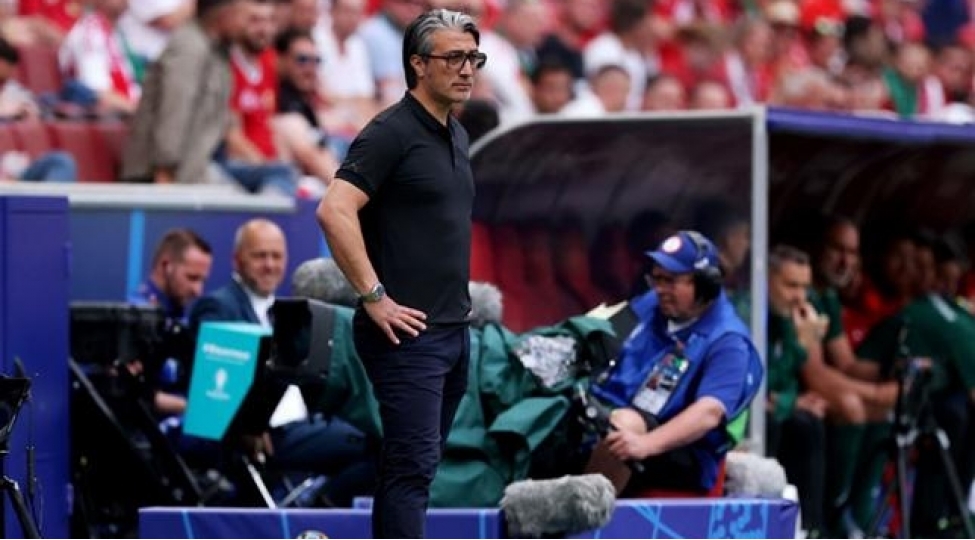 murat-yakin-reqibi-depressiyaya-saldiq