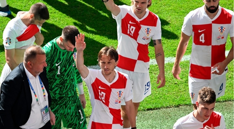 uefa-xorvatiya-milli-komandasini-cerimeleyib