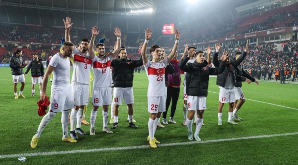 chexiya-turkiye-matchinda-uchuncu-qol-vurulub