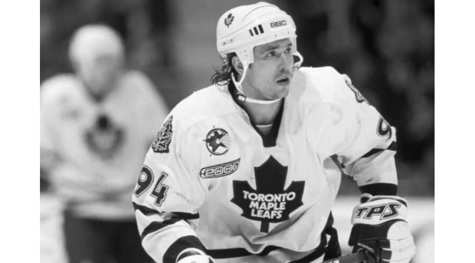 dunya-chempionatinin-bombardiri-vefat-etdi