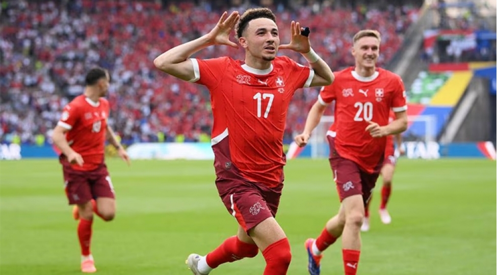 isvechre-italiya-qarshilashmansinin-en-yaxshisi-ruben-varqas-sechilib