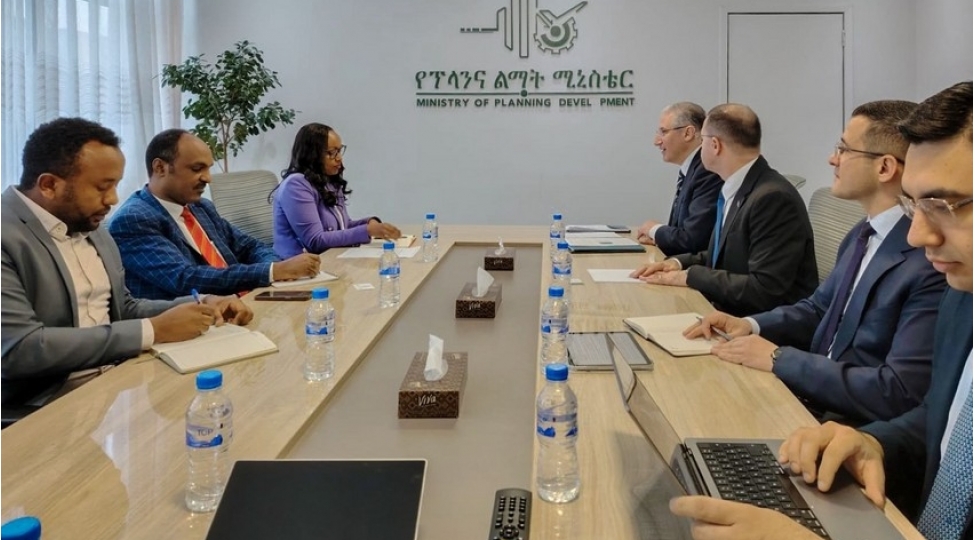 muxtar-babayev-efiopiyanin-inkishaf-naziri-ile-gorushub