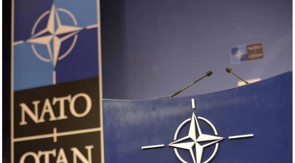 nato-fransanin-herbi-komandanliqdan-chixa-bileceyinden-qorxur-euractiv