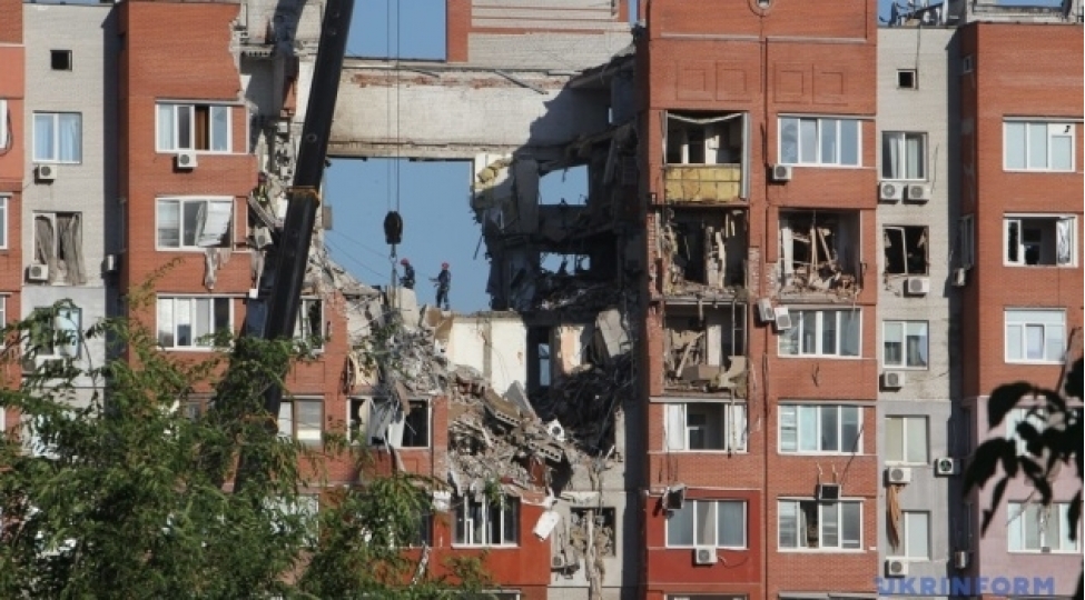 ukrayna-rusiya-raketlerin-bombalarin-ve-pilotsuz-teyyarelerin-97-i-ise-mulki-infrastruktura-zerer-vurub