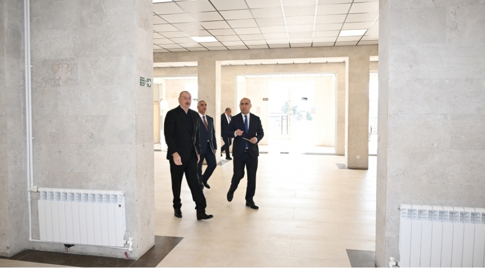 prezident-xankendide-qarabag-universitetinde-gorulen-ishlerle-tanish-olub-yenilenibfoto