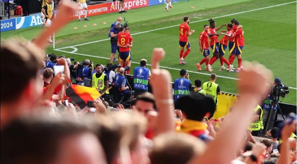 pedri-roben-le-norman-karvahal-ve-morata