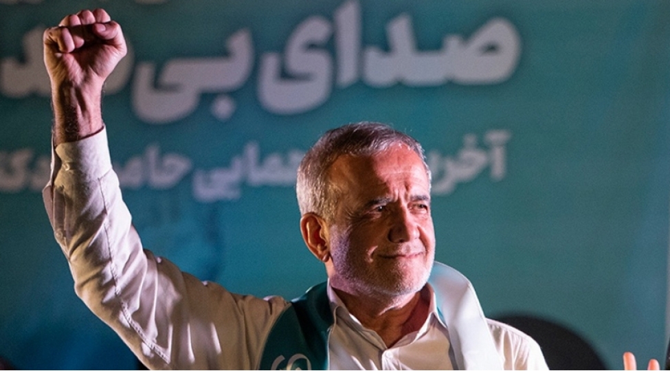 mesud-pezeshkian-iranda-prezident-sechkilerinde-qalib-gelib