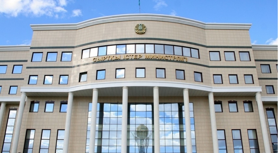 qazaxistan-xin-azerbaycan-diplomatlarini-peshe-bayrami-munasibetile-tebrik-edib