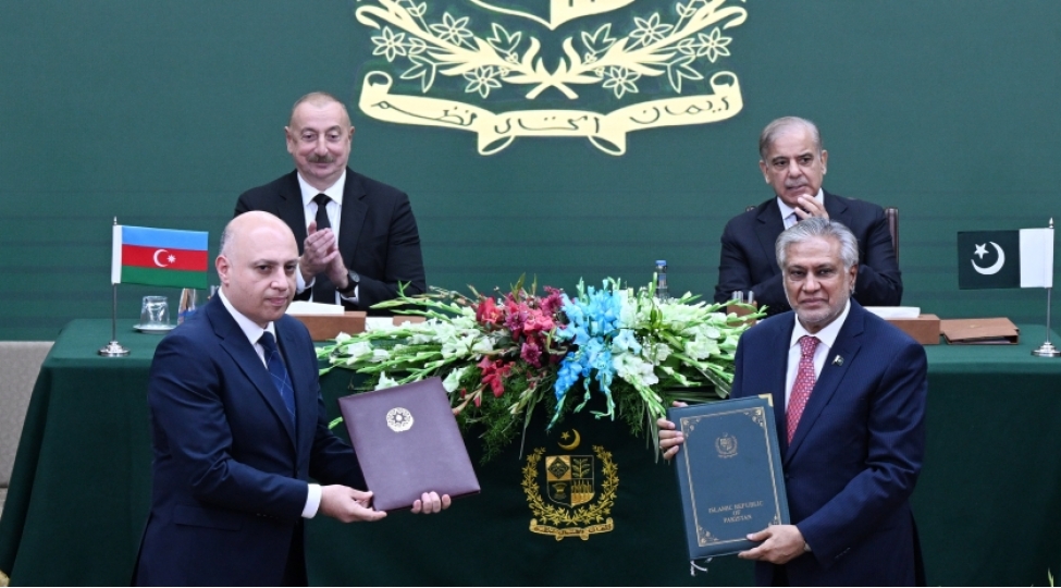 azerbaycan-ile-pakistan-arasinda-imzalanmish-senedlerin-mubadilesi-merasimi-olub