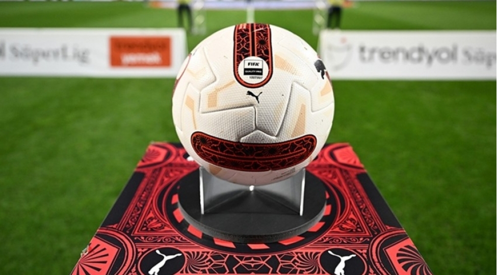 turkiye-superliqasinda-yeni-movsumun-pushku-atilib