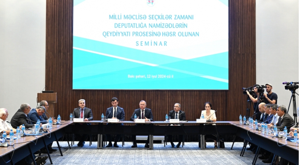 merkezi-sechki-komissiyasi-deputatliga-namizedlerin-qeydiyyati-prosesine-hesr-olunan-seminar-kechirib