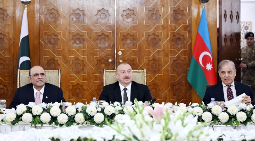 pakistan-prezidentinin-adindan-azerbaycan-prezidentinin-sherefine-dovlet-ziyafeti-verilib