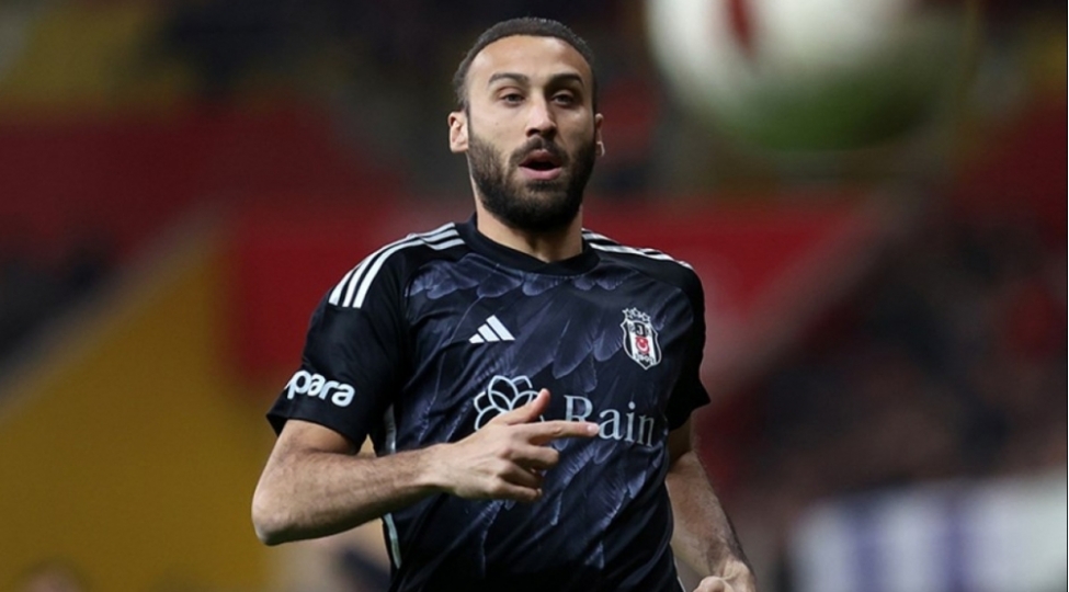 beshiktash-cenk-tosunla-yollarini-ayirdigini-achiqlayib